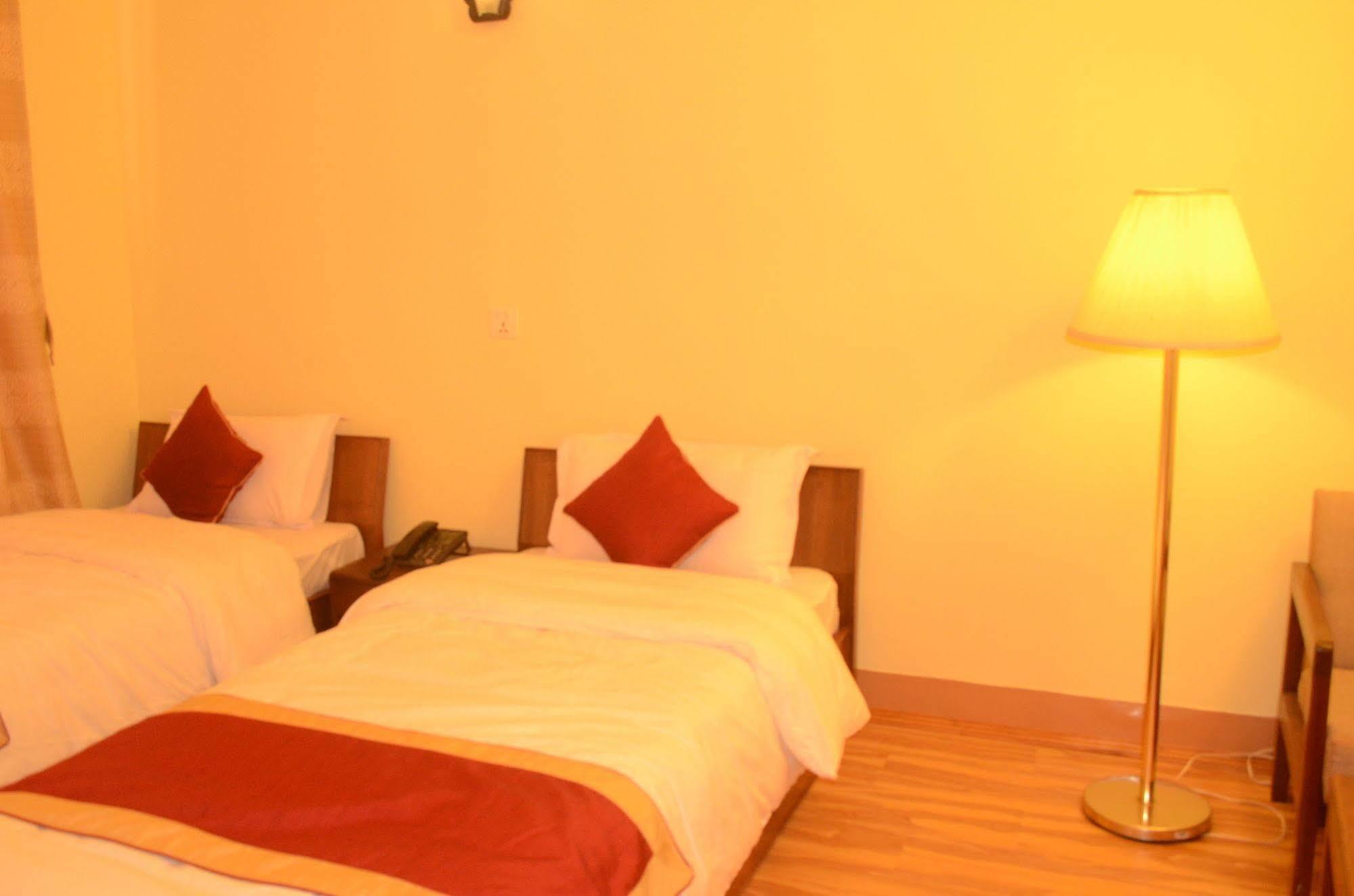 Potala Tourist Home Katmandu Eksteriør bilde
